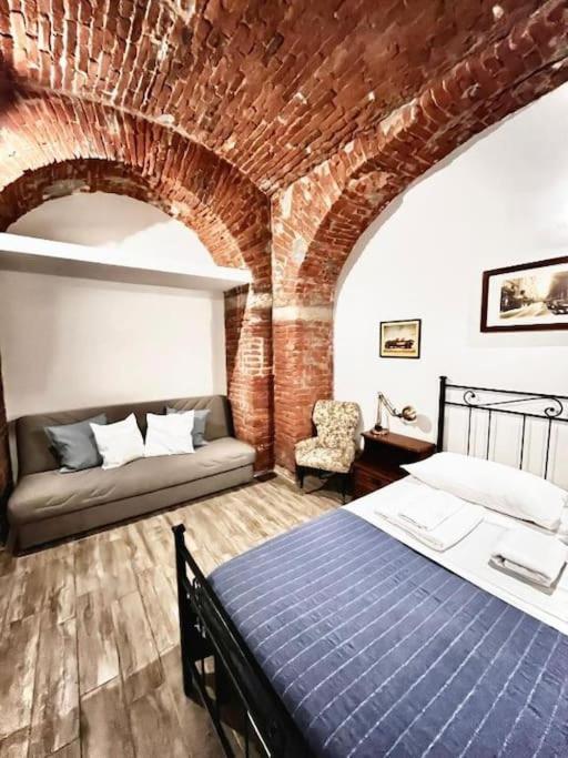 Casa Torino Noe - Graziosa Suite Vicino Al Centro エクステリア 写真